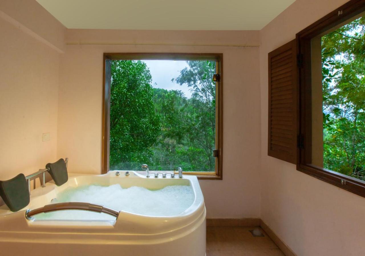 Oxygen Resorts Thekkady Luaran gambar